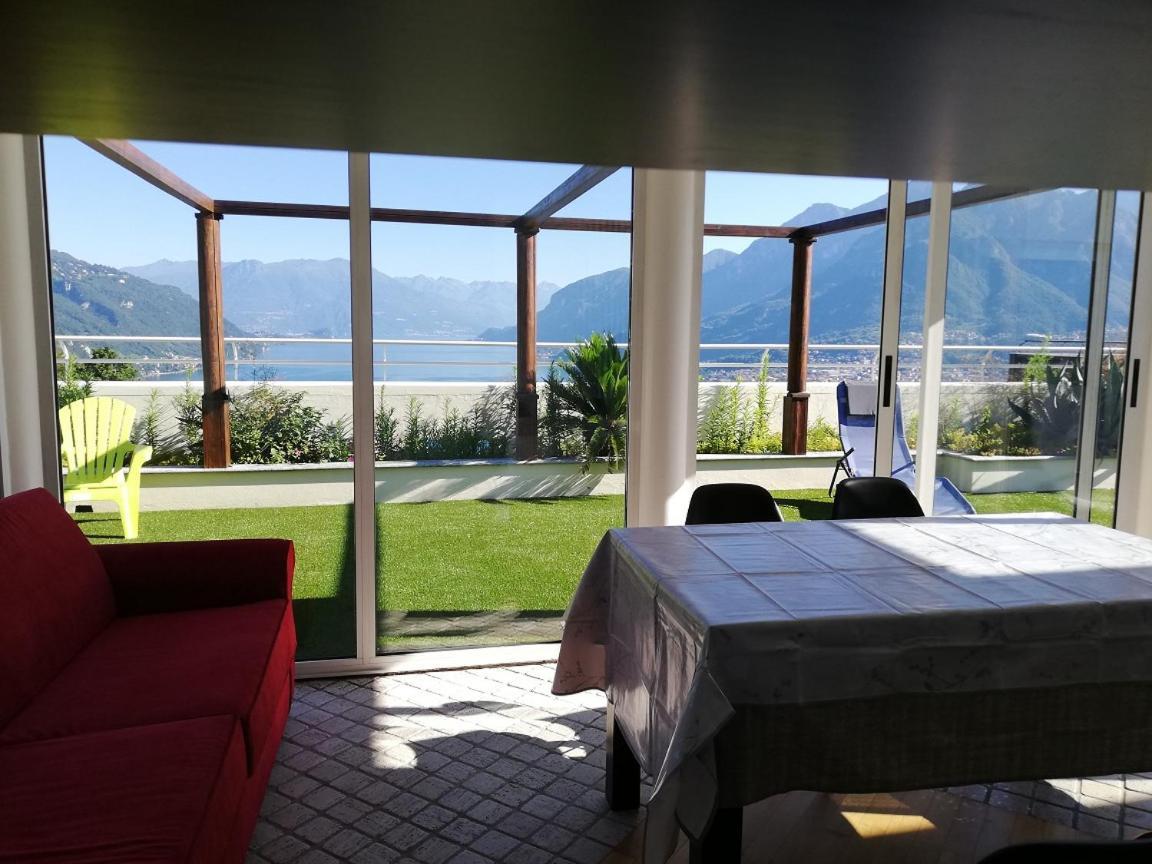 Attico With Big Terrace In Residence With Pool ヴァルブローナ エクステリア 写真